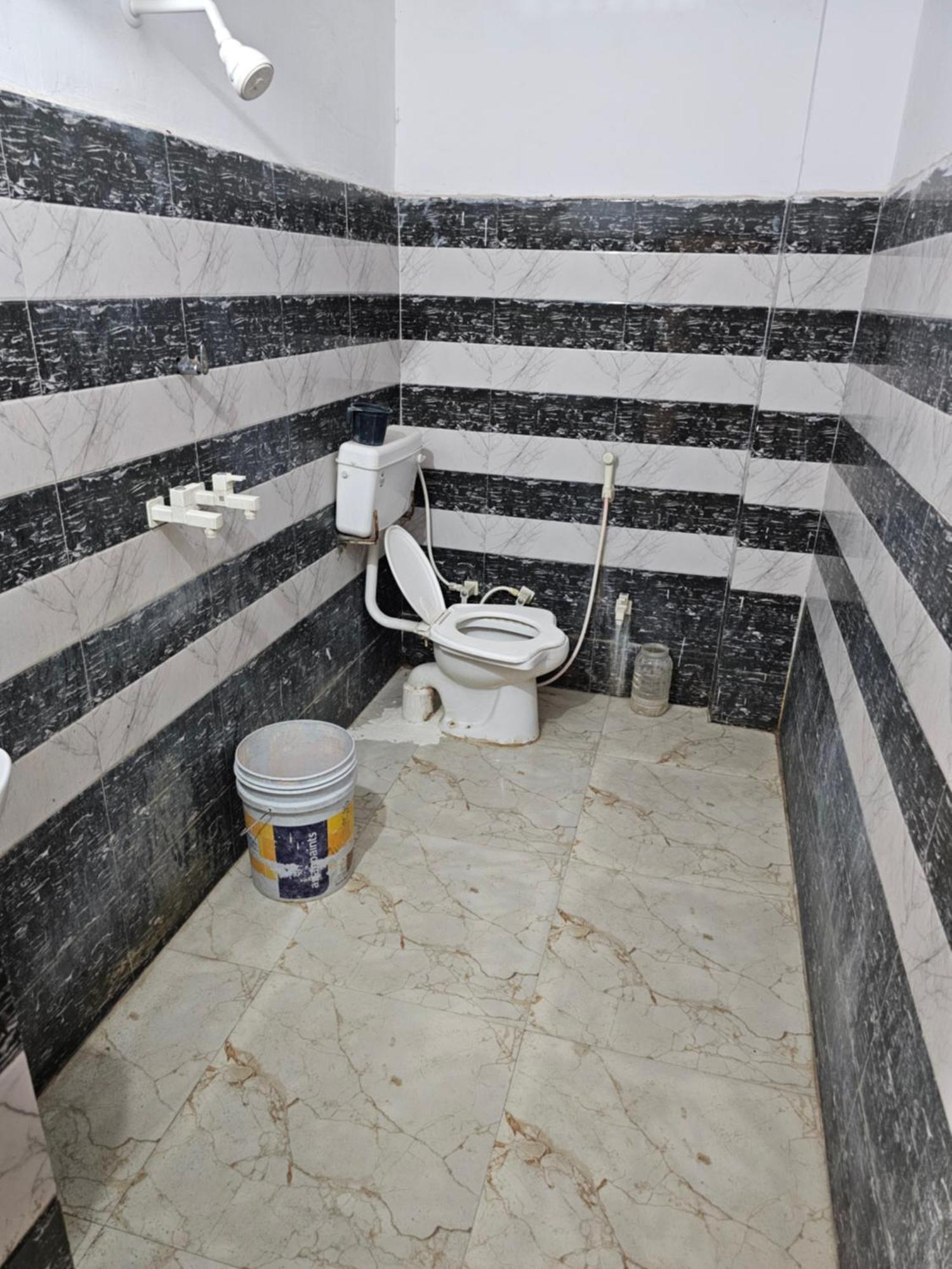 Subhadra Guest House Mathura Rum bild